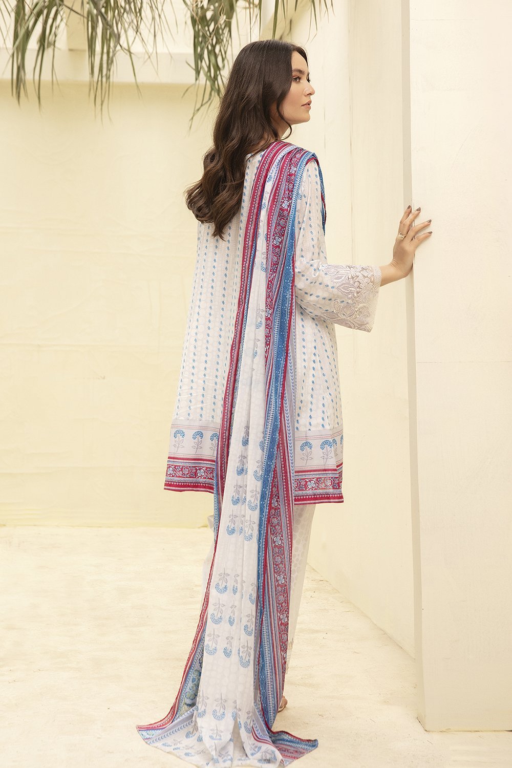 Printed Embroidered – Lawn – 01