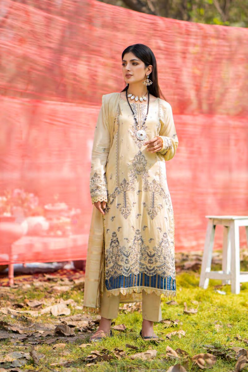 3PC Embroidered – Lawn – D06
